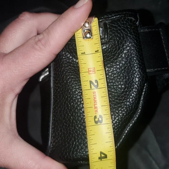 Black Leather Calvin Klein Belt Bag/Cross Body Bag New - Picture 11 of 12